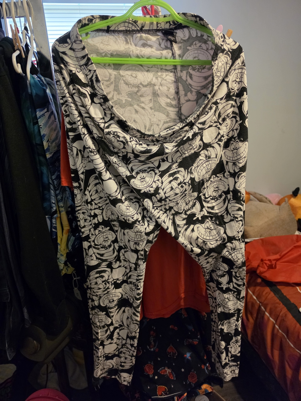 torrid Black & White Cheshire Cat Print Harem Pants